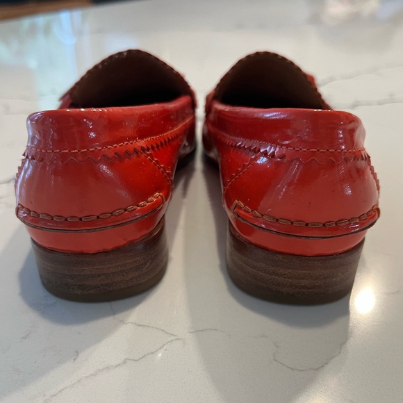 VINTAGE COACH PATENT LEATHER TASSEL LOAFERS - Picture 3 of 4